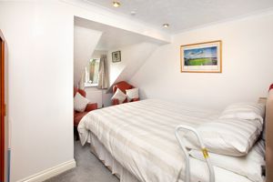 Photo 13- click for photo gallery